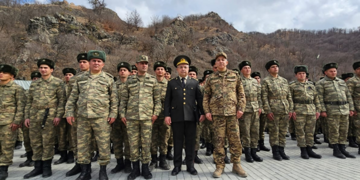 Hərbi Prokurorluq işçiləri Müdafiə Nazirliyinin yüksəkrütbəli vəzifəli şəxsləri ilə birgə Novruz bayramı ərəfəsində hərbi hissələrdə olublar