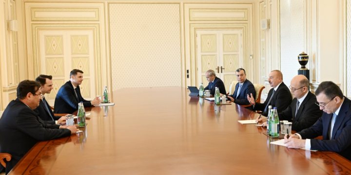 Prezident İlham Əliyev Rumıniyanın energetika nazirini qəbul edib