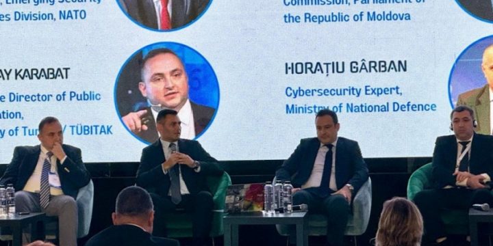 Azərbaycan Rəqəmsal İnnovasiyalar Sammiti və Kiberdiplomatiya üzrə Beynəlxalq konfransda təmsil olunur
