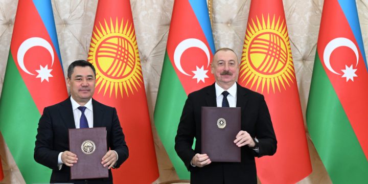 Azərbaycan-Qırğızıstan sənədlərinin imzalanması mərasimi olub