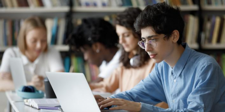 Magistraturaya qəbul imtahanının ikinci cəhdində iştirak etmək üçün 16 min 682 nəfər qeydiyyatdan keçib