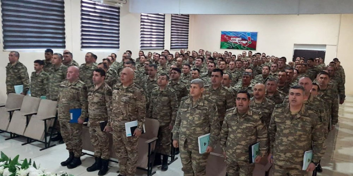 Hərbi hissələrin döyüş qabiliyyətinin artırılması müzakirə olunub