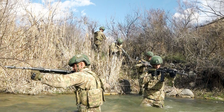 Əlahiddə Ümumqoşun Orduda növbəti komanda-qərargah təlimi keçirilib