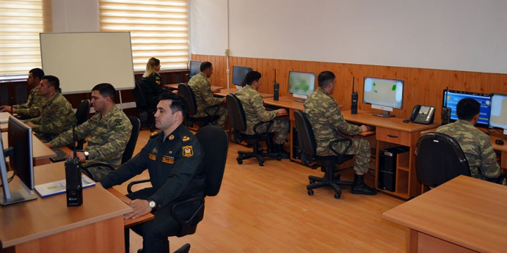 “N” hərbi hissəsinin kompüter dəstəkli komanda-qərargah təlimi keçirilib