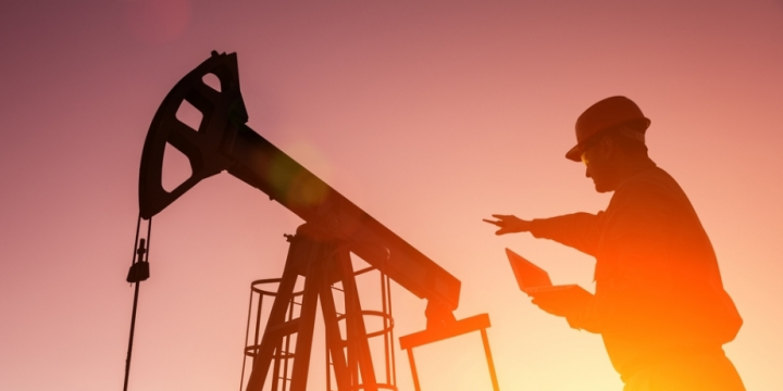 Oil prices go up in global markets