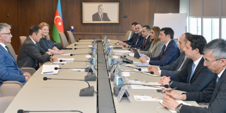 Azerbaijan, CICA discuss prospects for partnership within COP29
