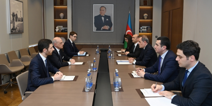 Azerbaijan, Italy discuss multifaceted strategic partnership