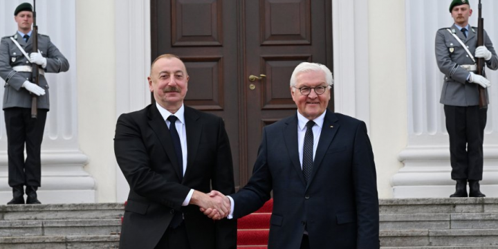 President Ilham Aliyev held one-on-one meeting with President of Germany Frank-Walter Steinmeier 