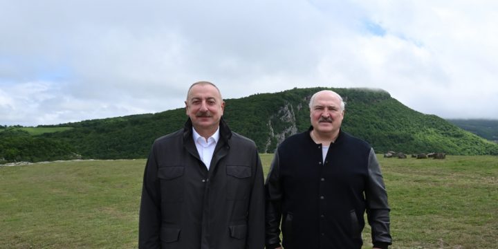 Prezident İlham Əliyev və Prezident Aleksandr Lukaşenko Cıdır düzündə olublar