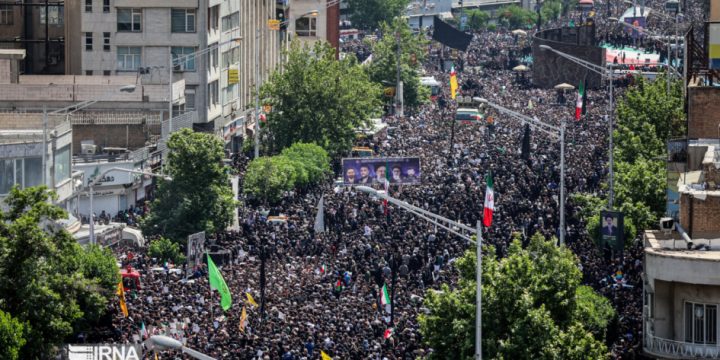 Tehranda İranın mərhum Prezidenti və xarici işlər naziri ilə vida mərasimi keçirilir
