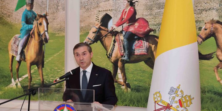 Azərbaycanın Vatikandakı səfirliyi Müstəqillik Günü ilə bağlı rəsmi qəbul təşkil edib