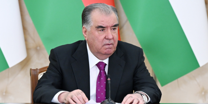 Emoməli Rəhmon Prezident İlham Əliyevə təbrik məktubu göndərib