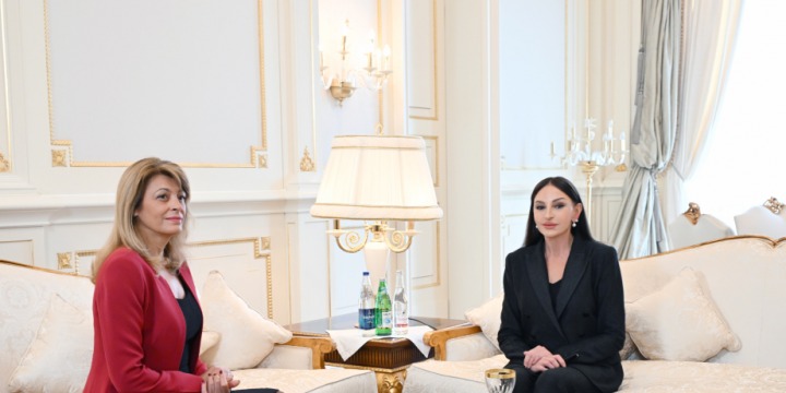 Azərbaycanın Birinci xanımı Mehriban Əliyevanın Bolqarıstanın Birinci xanımı Desislava Radeva ilə görüşü olub