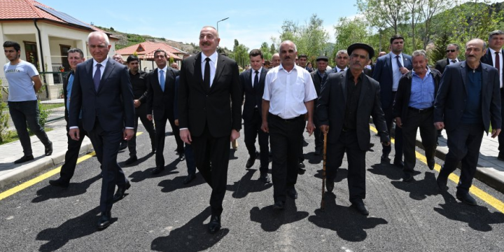 President Ilham Aliyev met with residents who had relocated to Sus village in Lachin district