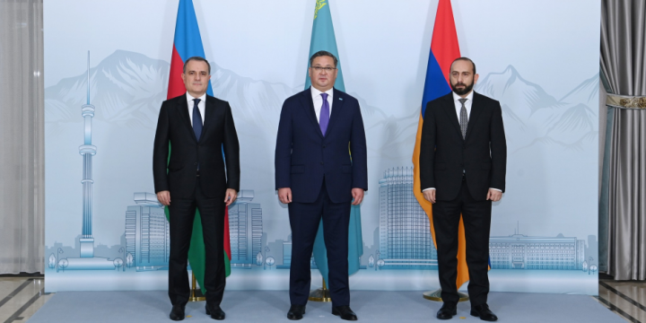 Almatıda Azərbaycanın və Ermənistanın xarici işlər nazirləri arasında danışıqlar aparılıb