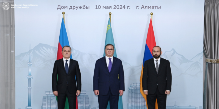 Azerbaijani, Armenian FMs hold talks in Kazakhstan’s Almaty