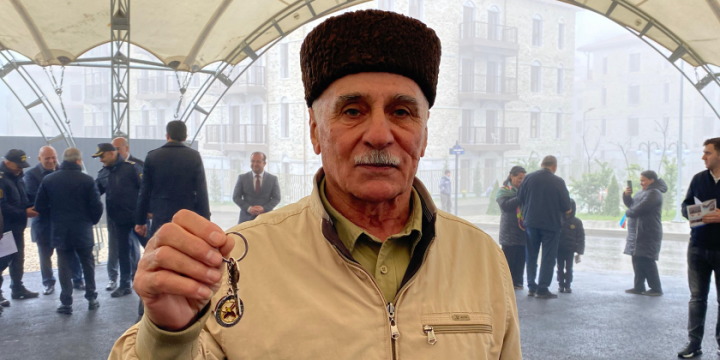 Another 38 families relocated to Shusha city get house keys