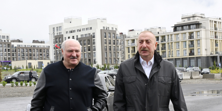 Azərbaycan və Belarus prezidentləri Füzuli şəhərinin dağıdılmış yerlərinə baxıb və şəhərin Baş planı ilə tanış olublar