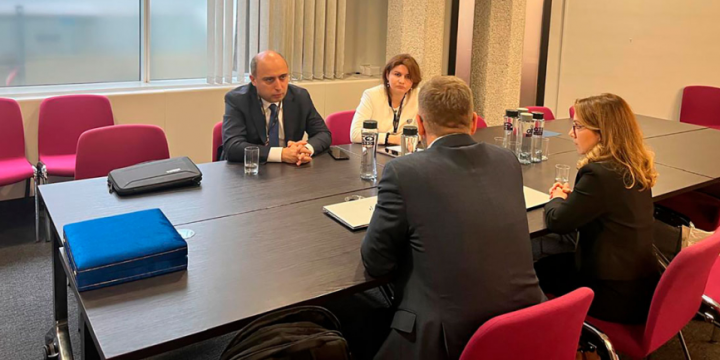 Azerbaijan’s Minister of Science and Education holds meetings during Education World Forum