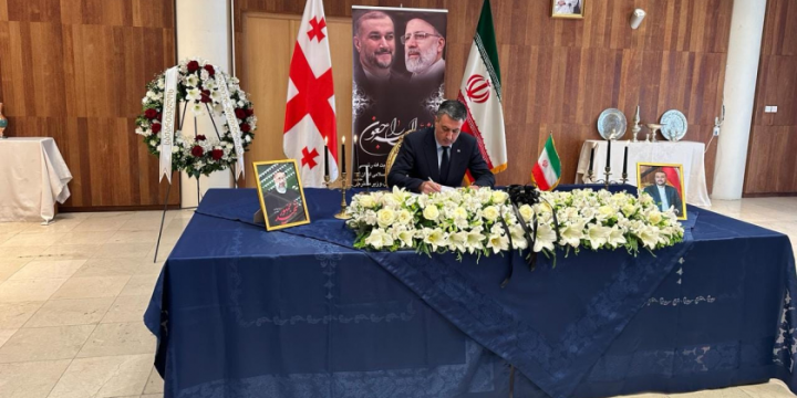 Azərbaycanın Gürcüstandakı səfiri iranlı həmkarına başsağlığı verib