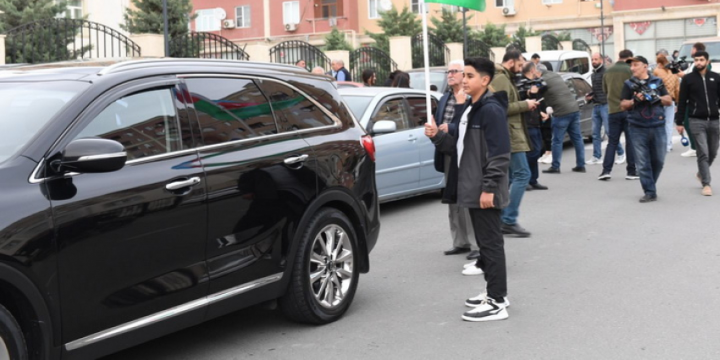 Azerbaijan transfers 32 more families to Shusha