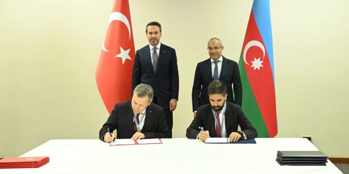 SOCAR ilə BOTAŞ arasında türkmən qazının Azərbaycandan Türkiyəyə nəqlilə bağlı müqavilə imzalanıb