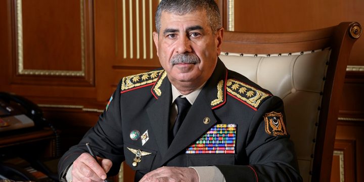 Zakir Həsənov Azərbaycan Ordusunun şəxsi heyətini təbrik edib