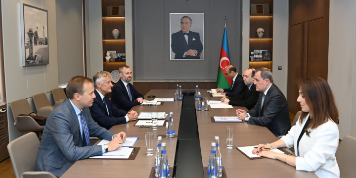 Ceyhun Bayramov Polşa XİN-in dövlət katibi ilə görüşüb