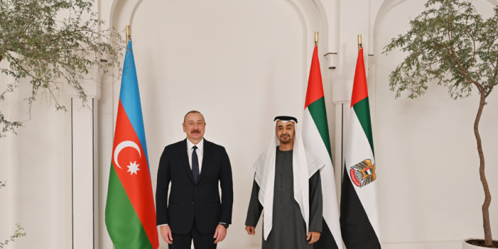 Prezident İlham Əliyev BƏƏ Prezidenti Şeyx Məhəmməd bin Zayed Əl Nəhyana zəng edib