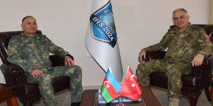 Chief of General Staff of Azerbaijan Army meets with his Turkish counterpart