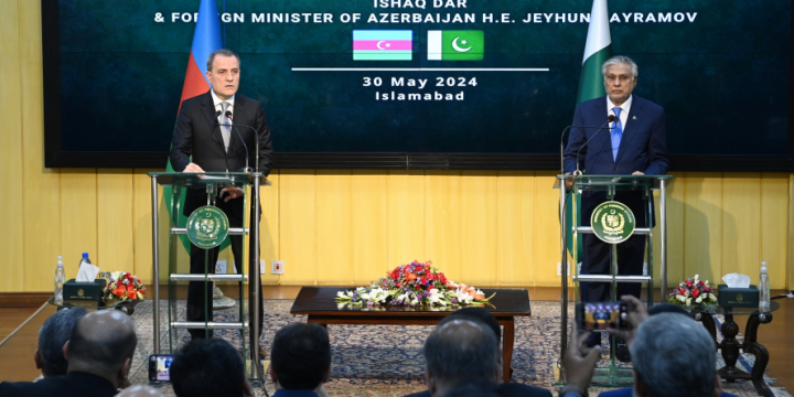 FM Jeyhun Bayramov informed Pakistani Deputy PM about peace process between Azerbaijan and Armenia