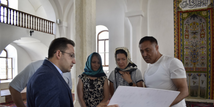 Hungarian parliamentarians visit Aghdam