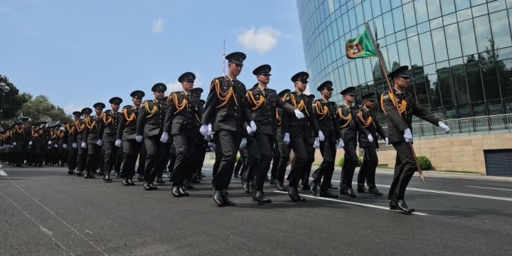 Soldiers marching in parade through Baku in Armed Forces Day celebration