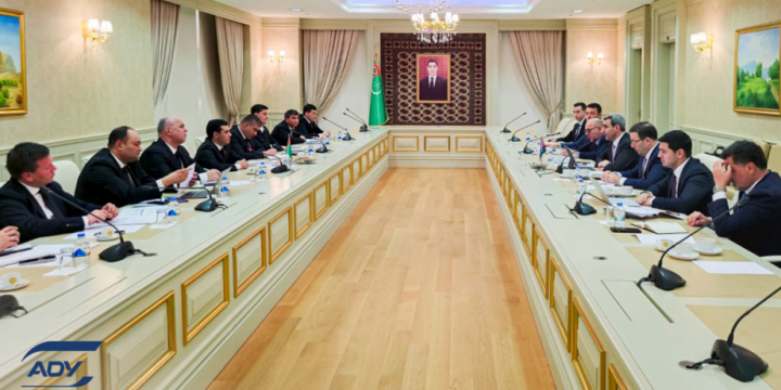 Azerbaijan, Turkmenistan discuss progress made on Middle Corridor expansion