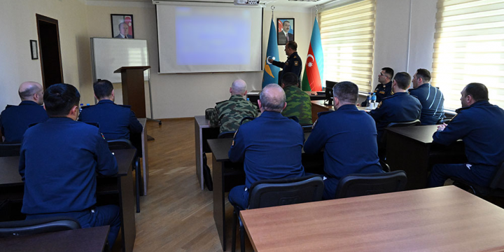 Tacikistan nümayəndə heyəti Azərbaycan HHQ-ni ziyarət edib 