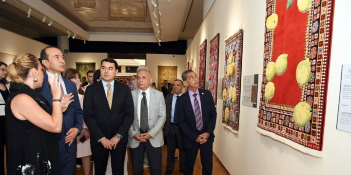 Daşkənddə “Azərbaycanın sənət incilərində yaşayan milli irsi” adlı sərgi açılıb