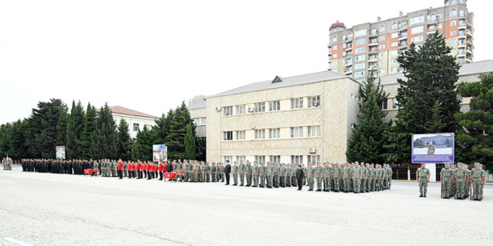 Növbəti zabit təkmilləşdirmə kursunu uğurla bitirən dinləyicilərə sertifikatlar verilib