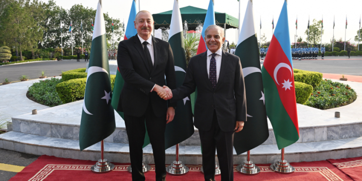 Official welcome ceremony was held for President of Azerbaijan Ilham Aliyev in Islamabad