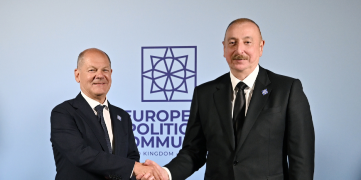 President of Azerbaijan Ilham Aliyev met with Chancellor of Germany Olaf Scholz in Oxford
