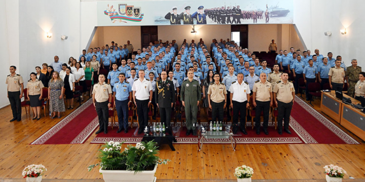 National Defense University holds graduation ceremony of basic English language course