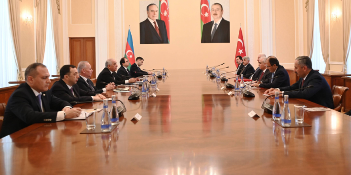 Prime Minister Ali Asadov meets with President of Turkish Constitutional Court