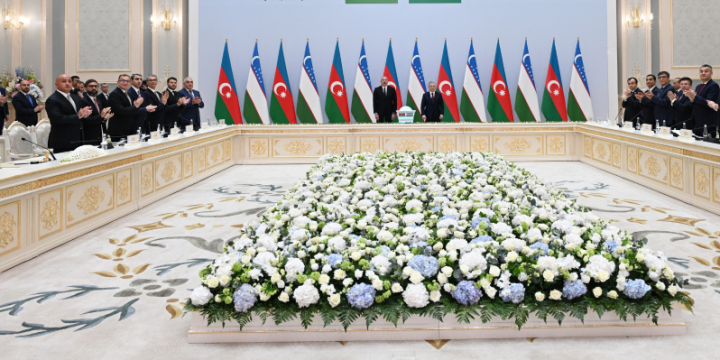 Presidents of Azerbaijan and Uzbekistan held meeting in Tashkent with representatives from business communities