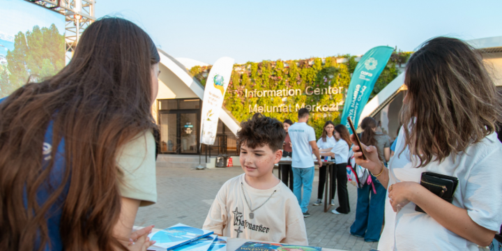 COP29 Information Centre hosts “Go Eco-Friendly” event