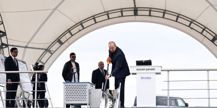 Ağdam şəhərində “İmarət” stadionunun təməli qoyulub