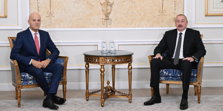 President Ilham Aliyev Meets with CEO of Italy’s Eni S.p.A