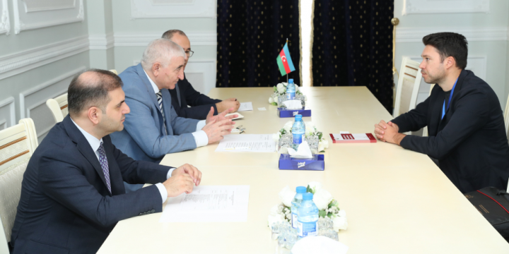 Azerbaijan’s CEC Chairman meets with Montenegrin counterpart