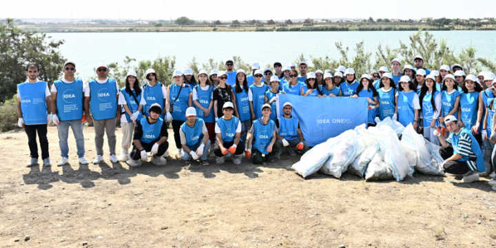 Leyla Aliyeva joins clean-up action