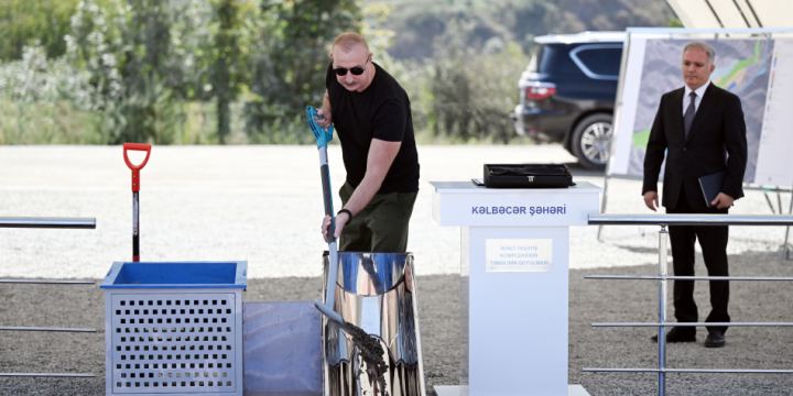 President Ilham Aliyev laid foundation stone for second residential complex in city of Kalbajar