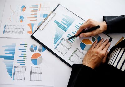 Azərbaycan iqtisadiyyatı böyüyüb