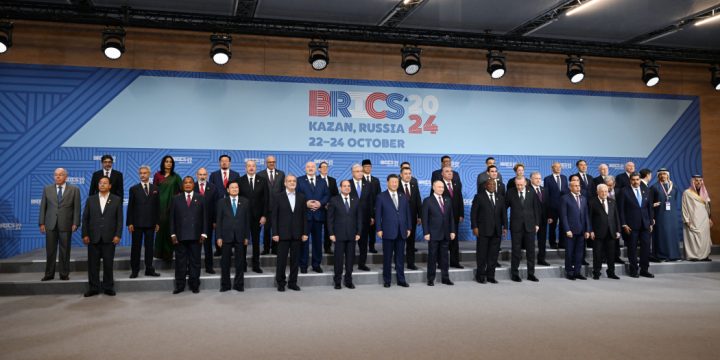 Prezident İlham Əliyev Kazanda XVI BRICS Sammitinin “Outreach” / “BRICS+” formatının ilk plenar iclasında iştirak edib